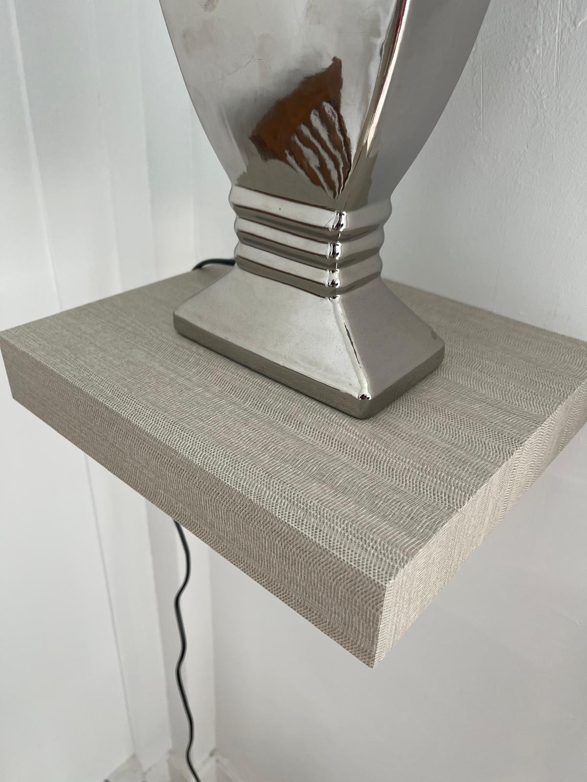 Cuisine covering bois foncé